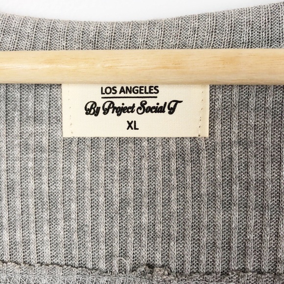 PST Cropped Top Tee Gray Size XL - Picture 7 of 8